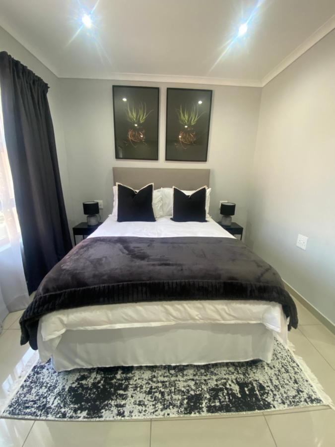 Trendy, Comfortable 1 Bedroom Apartments In Mthatha Extérieur photo