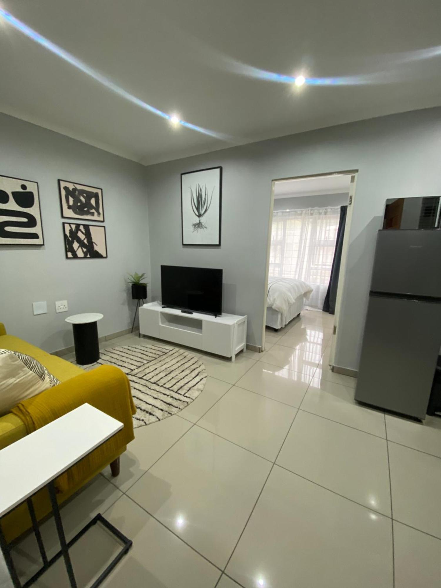 Trendy, Comfortable 1 Bedroom Apartments In Mthatha Extérieur photo