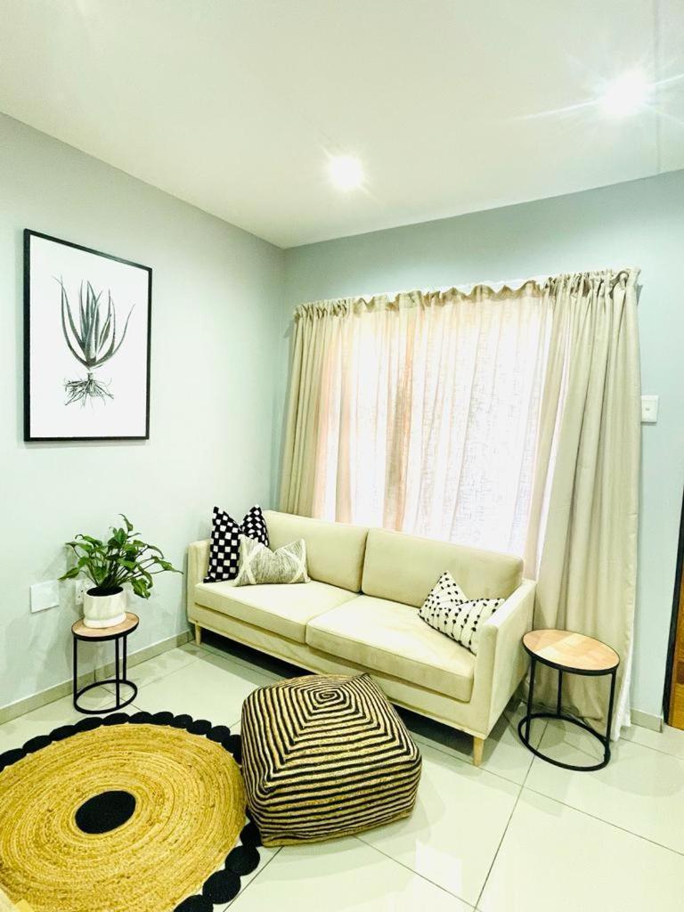 Trendy, Comfortable 1 Bedroom Apartments In Mthatha Extérieur photo